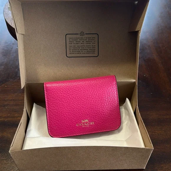 Coach Bifold Card Case GOLD/BOLD PINK NWT - Picture 3 of 6